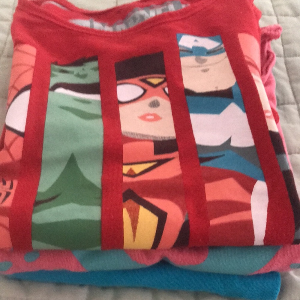 6T Girl superhero shirt lot
